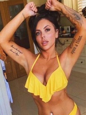 rsz_0_single-jesy-nelson-leaves-chris-hughes-missing-her-hot-bod